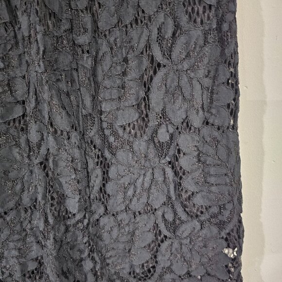 Minimum Women mini skirt with flower laced pattern and black inner lining Size38 - Picture 2 of 5